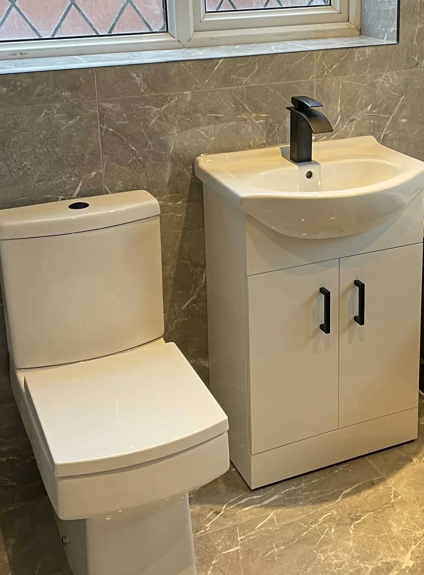 Fresh sink and toilet fitting